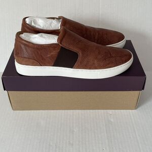 JOHNSTON & MURPHY BANKS PERFED SLIP ON MEN'S SHOES SIZE 9.5 M TAN SHEEPSKIN